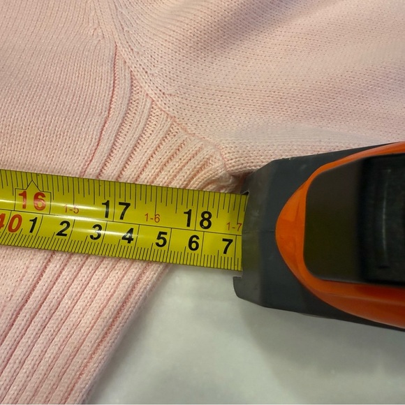 Tommy Hilfiger Women’s Pink Cotton Sweater Braided V-Neck Logo Sz M - Picture 5 of 9